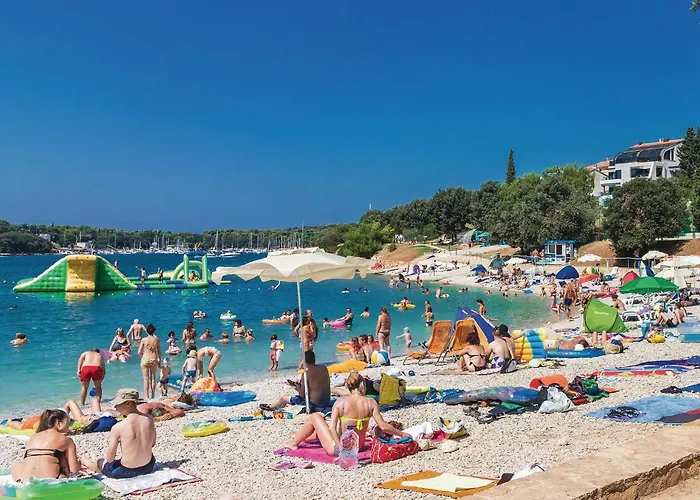 2 Bedroom Cozy In Pula